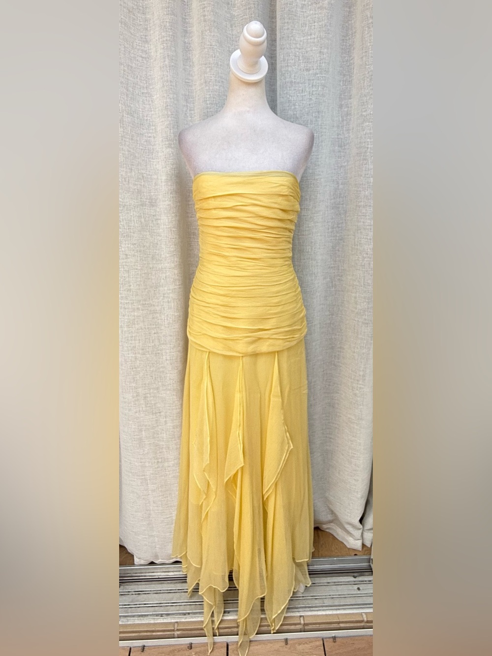 BCBG light yellow strapless maxi ruched uneven hem silk gown dress